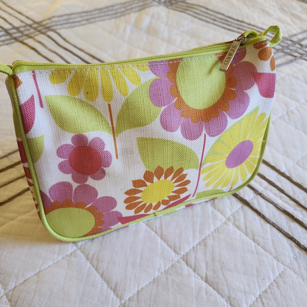 Clinique Vibrant Floral Cosmetic Bag